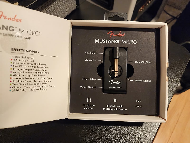 Fender Mustang Micro Personal Guitar Amplifier 2021 - Present - Black image 1