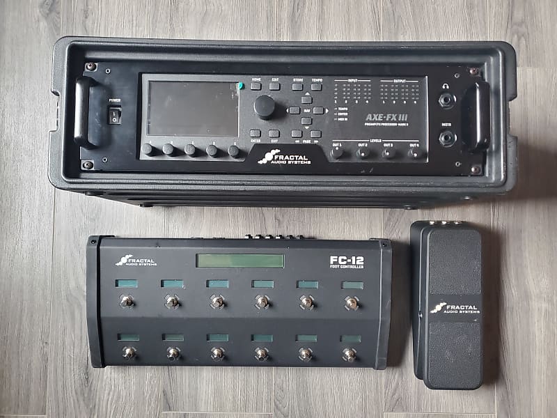 Fractal Audio Axe-FxIII MKII TURBO FC12他 iii-mk2-front-1920-