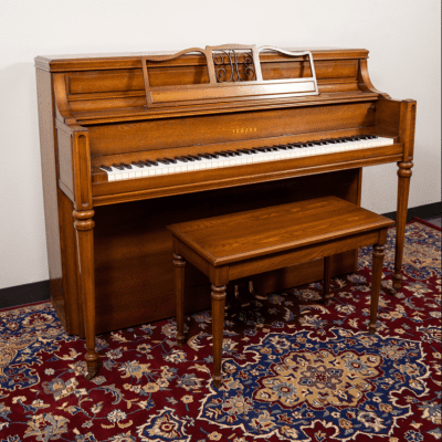 Yamaha Upright Piano | Satin Oak | SN: B1656161 image 3