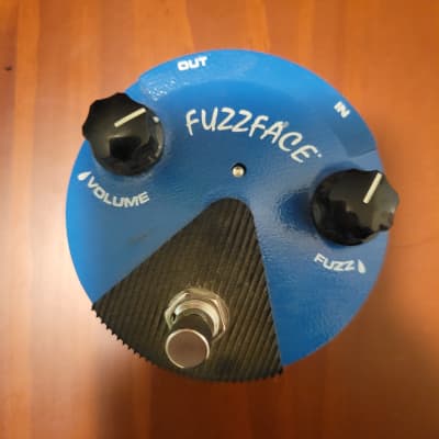Blue Colander - FFAS fuzz - YouTube