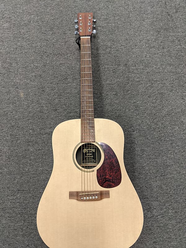 通販再入荷nn0505 248 中古　Martin＆Co　DXM　DREADNOUGHT　EST.1833　アコースティックギター　マーティン　音　器　ギター マーティン