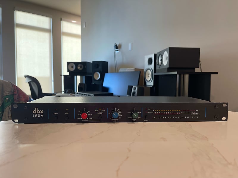 dbx 160A Compressor Limiter