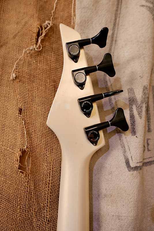 Aria Pro II ARB-50 Argent Series Bass 1980's - Pearl White