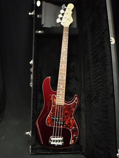 G&L USA LB-100 Electric Bass Guitar in Ruby Red Metallic