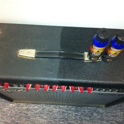 Music Nomad MN107 Amp and Case Cleaner/Conditioner image 2