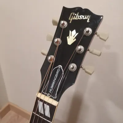 1996 Gibson Hummingbird In Cherry Burst image 4