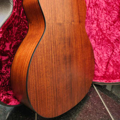 Taylor 324ce Grand Auditorium Mahogany/Blackwood Cutaway Acoustic/Electric with V-Class Bracing image 15