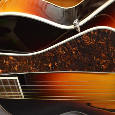 The Loar LH-500 Archtop image 8