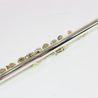 Azumi Model AZ3SRBEO Professional Solid Silver Flute SN YD00401 DISPLAY MODEL image 7