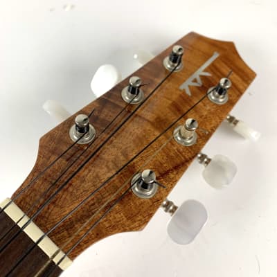 Kamaka HF-36 - Flamed Koa - 6-String Tenor Like new with Tags and OHSC image 4