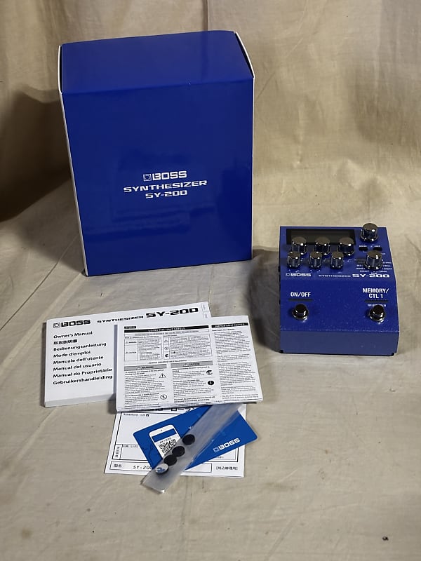 Boss SY-200 Guitar Synthesizer Pedal w/ box image 1