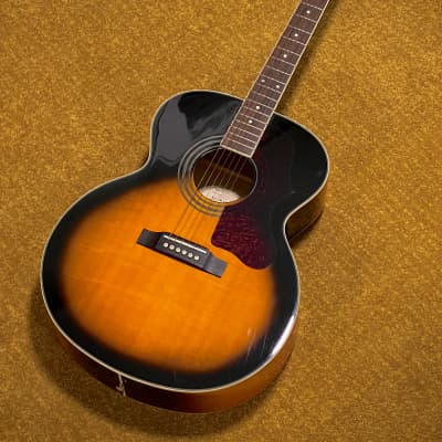 Epiphone EJ-200/VS Vintage Sunburst Acoustic Guitar in Excellent 