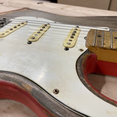 Fender  Vintera Road Worn 2019 Fiesta Red Aged Relic image 21
