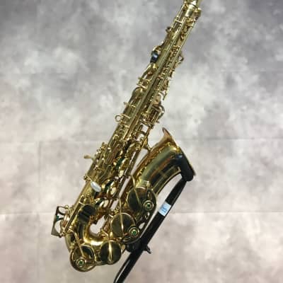 Lj deals hutchen saxophone