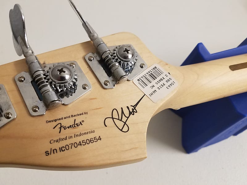 Squier by Fender Pete Wentz Signature Precision P Bass Black Squier by Fender Pete Wentz Signature Precision P Bass Black