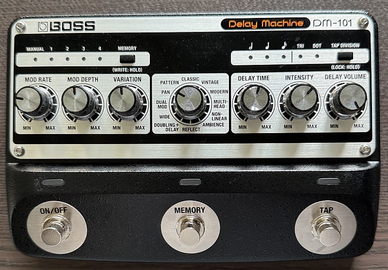 Boss DM-101 Delay Machine