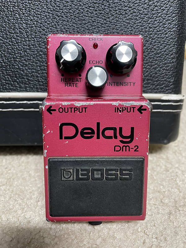 Boss DM-2