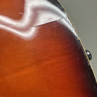 Conrad Violin Bass - Sunburst image 15