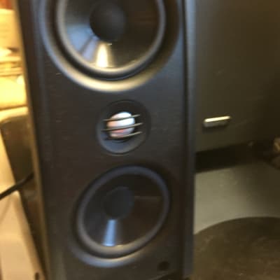 Cambridge Soundworks  Front/Center Channel Speakers  and Powered Subwoofer image 4