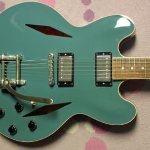 2006 Gibson ES 335 Double Diamond Pelham Blue Factory Bigsby and Grovers! image 2