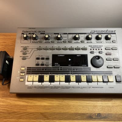 Roland EM-303 Intelligent Synthesizer - Great All-Around | Reverb