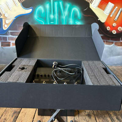Line 6 Helix Floor Multi Effects Guitar Processor image 14