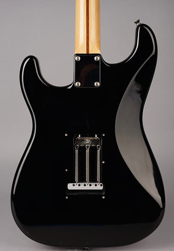 Fender MIJ Traditional 50s Stratocaster, Black at Gear4music