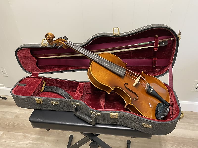 1990 Karl Hofner Viola, 16