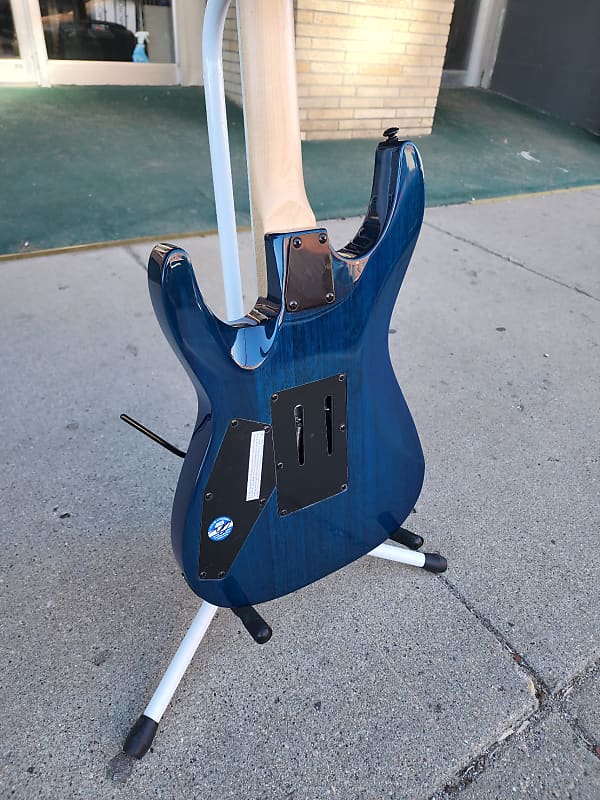 ESP LTD MH-203QM SEE THRU BLUE