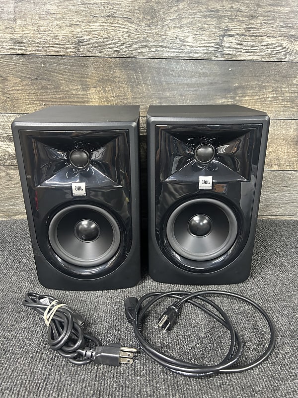 JBL 3 Series 305P MKII Powered Studio Monitor Speakers PAIR Reverb