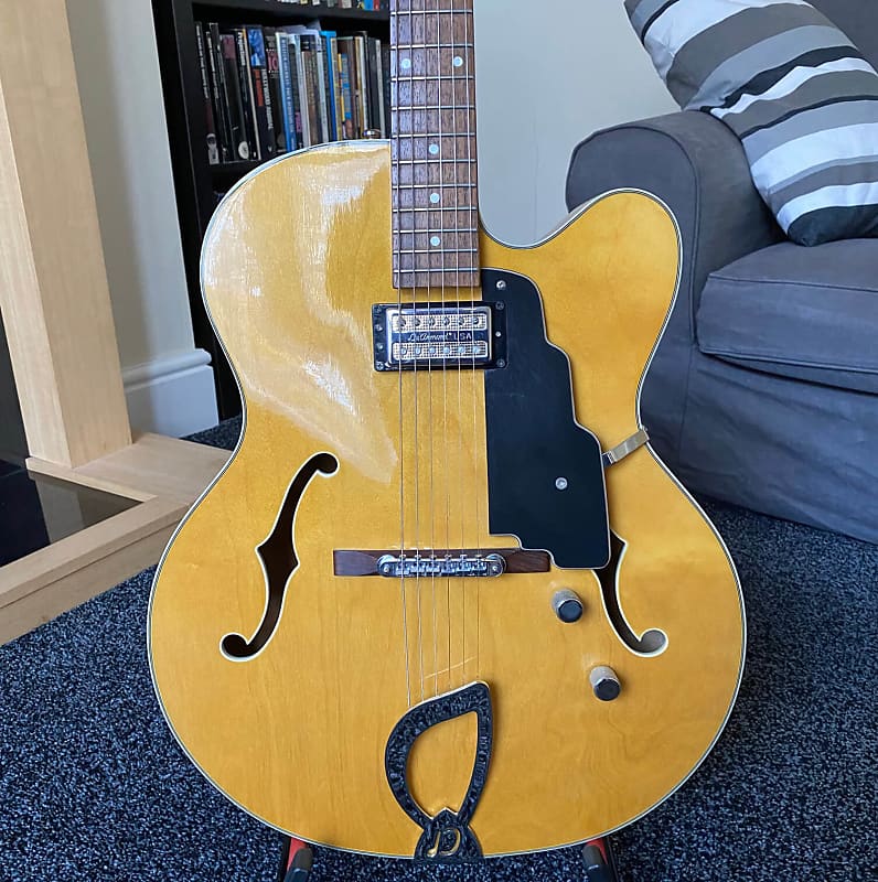 Dearmond by Guild X135 Archtop Hollow Body Electric Jazz Reverb UK