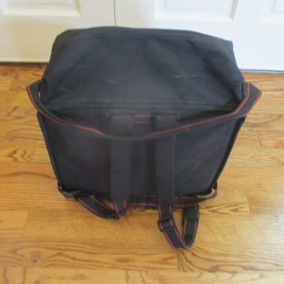 Ludwig Heavily Lined/Padded Snare Drum Case, Fits 14 X 6 Drums, Backpack Straps, Pockets ! image 6
