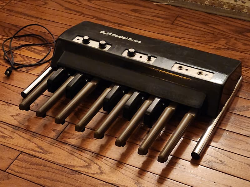 SLM Pedal Bass Analog Bass Synthesizer 70s 1970s Vintage Keys image 1