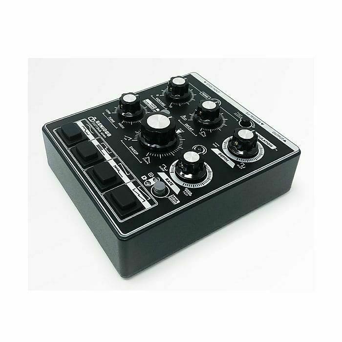 Benidub DS71 Dub Siren Analogue Desktop Synthesiser