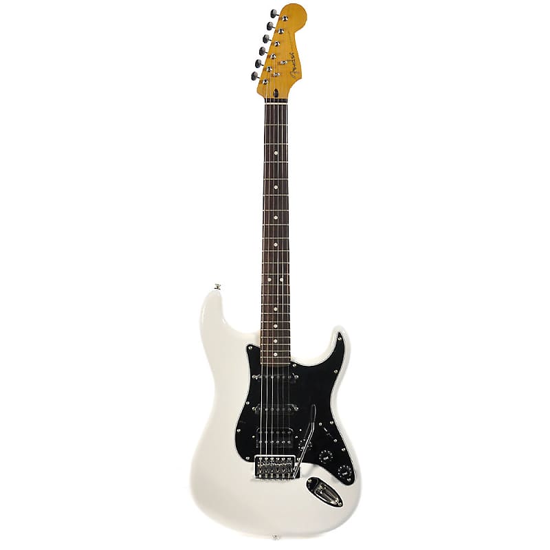 Fender Modern Player Stratocaster HSS image 2