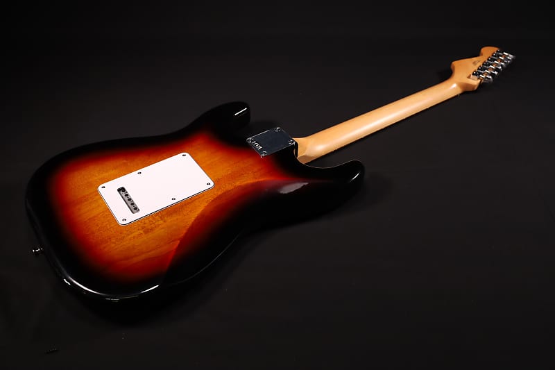 Fender Standard Stratocaster | Reverb
