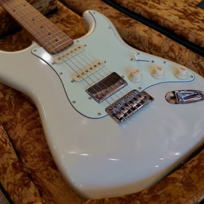 Bacchus BST-2 RSM Roasted Maple Neck Gotoh SG381 Tuner with