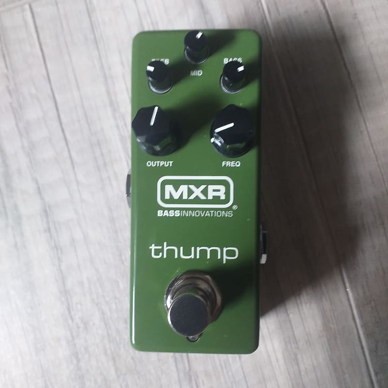 MXR M281 Thump Bass Preamp