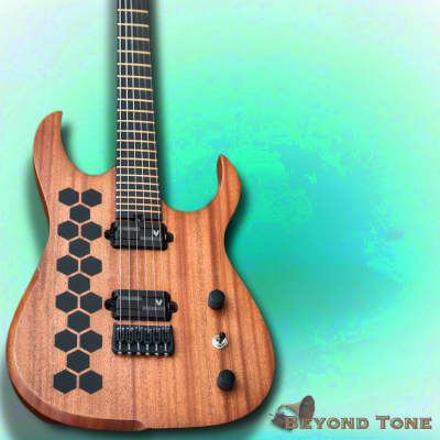 Relish Mary A One Black / White Drift Electric Guitar w/ Piezo