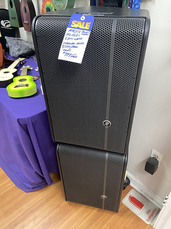 Mackie HD1221 2Way 12" Powered Loudspeakers (Pair) MINT!!! Reverb