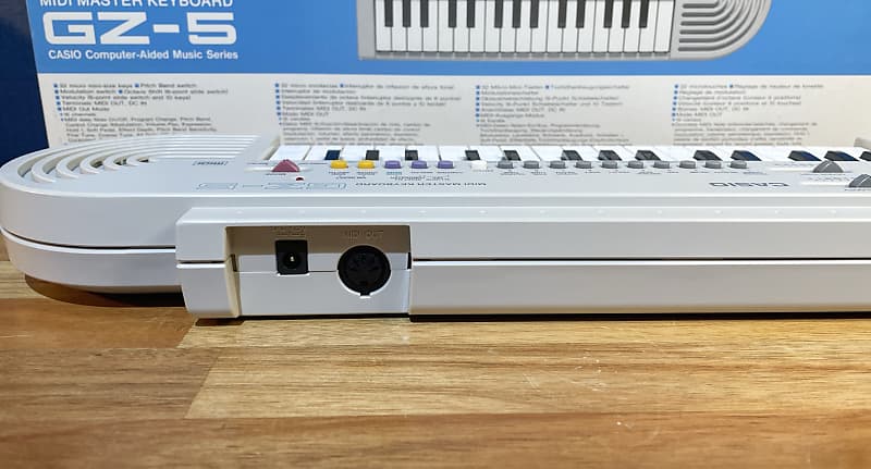 Casio GZ-5 32 Key Midi Controller / General Midi Keyboard Ultra