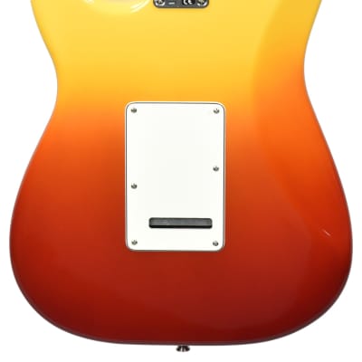 Fender Player Plus Stratocaster in Tequila Sunrise MX21128020 image 3
