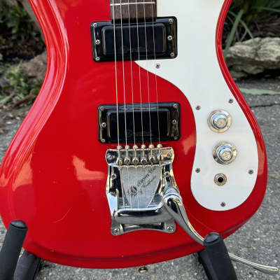Mosrite Ventures 2 1966 - Candy Apple Red image 2
