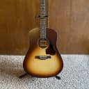 Seagull Entourage Dreadnought Acoustic Guitar in Autumn Burst in EXCELLENT Condition