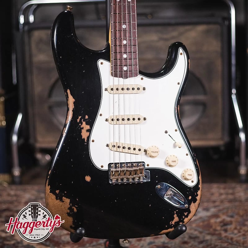 Fender 1967 Custom Shop Stratocaster Heavy Relic - Aged Black with  Hardshell Case