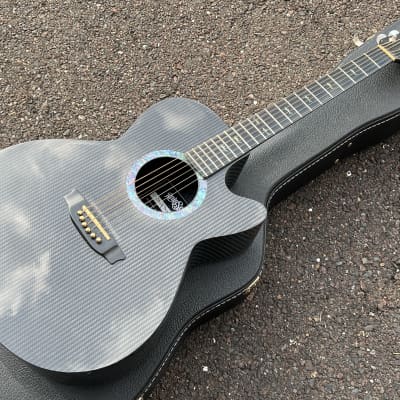 RainSong WS1000 Classic Series Carbon Fiber Acoustic Guitar image 2