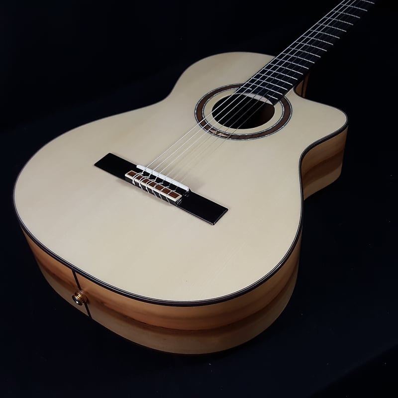 sattan様 Ortega Limited Thomas Zwijsen Signature Model Classical