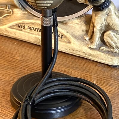 Vintage 1940's RCA MI-42010 Dynamic Microphone, works great, all orig, w/stand image 8