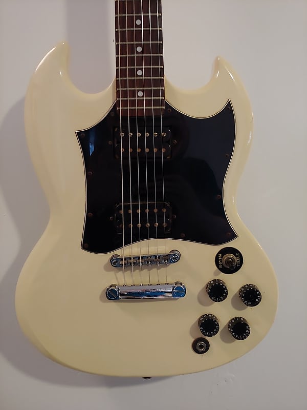 ギター Epiphone by Gibson G-310 Vintage White DISC Epiphone SG G-310 Electric Guitar Vintage White at