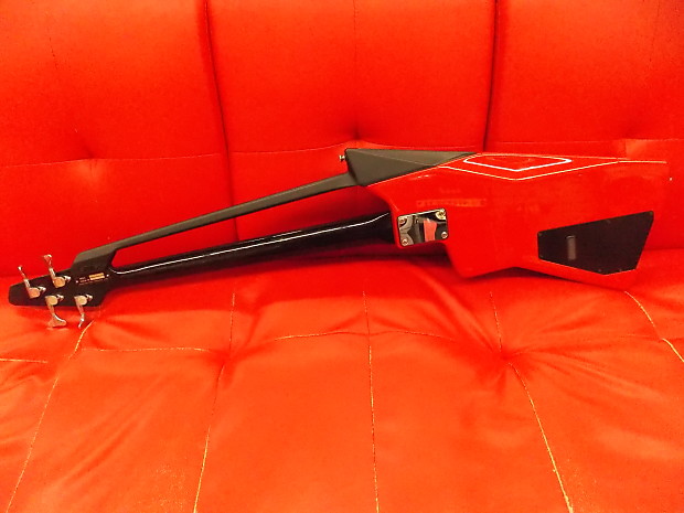Roland G-77 Bass synth Guitar Red with Case and 24 Pin Cable Roland G-77 Bass synth Guitar Red with Case and 24 Pin Cable